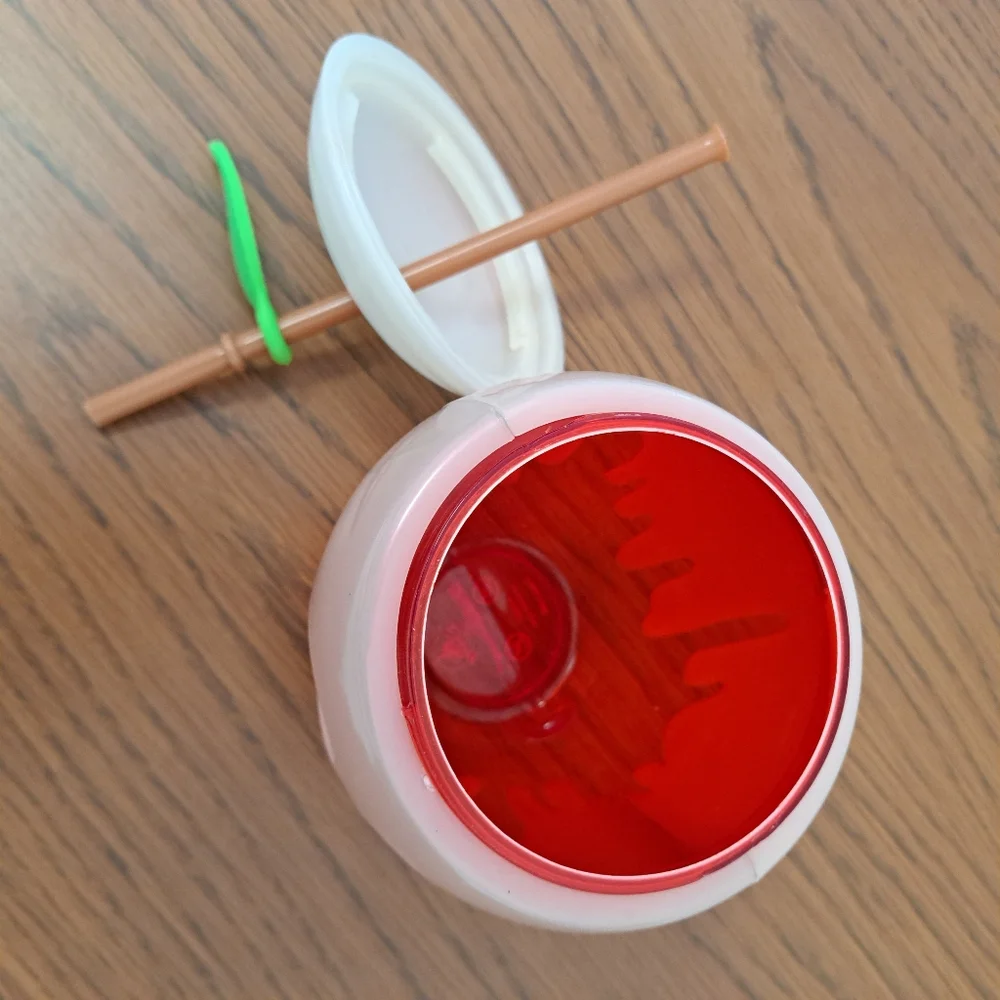 Disney Snow White Poison Apple Cup - Glows In The Dark! - Picture 3 of 10